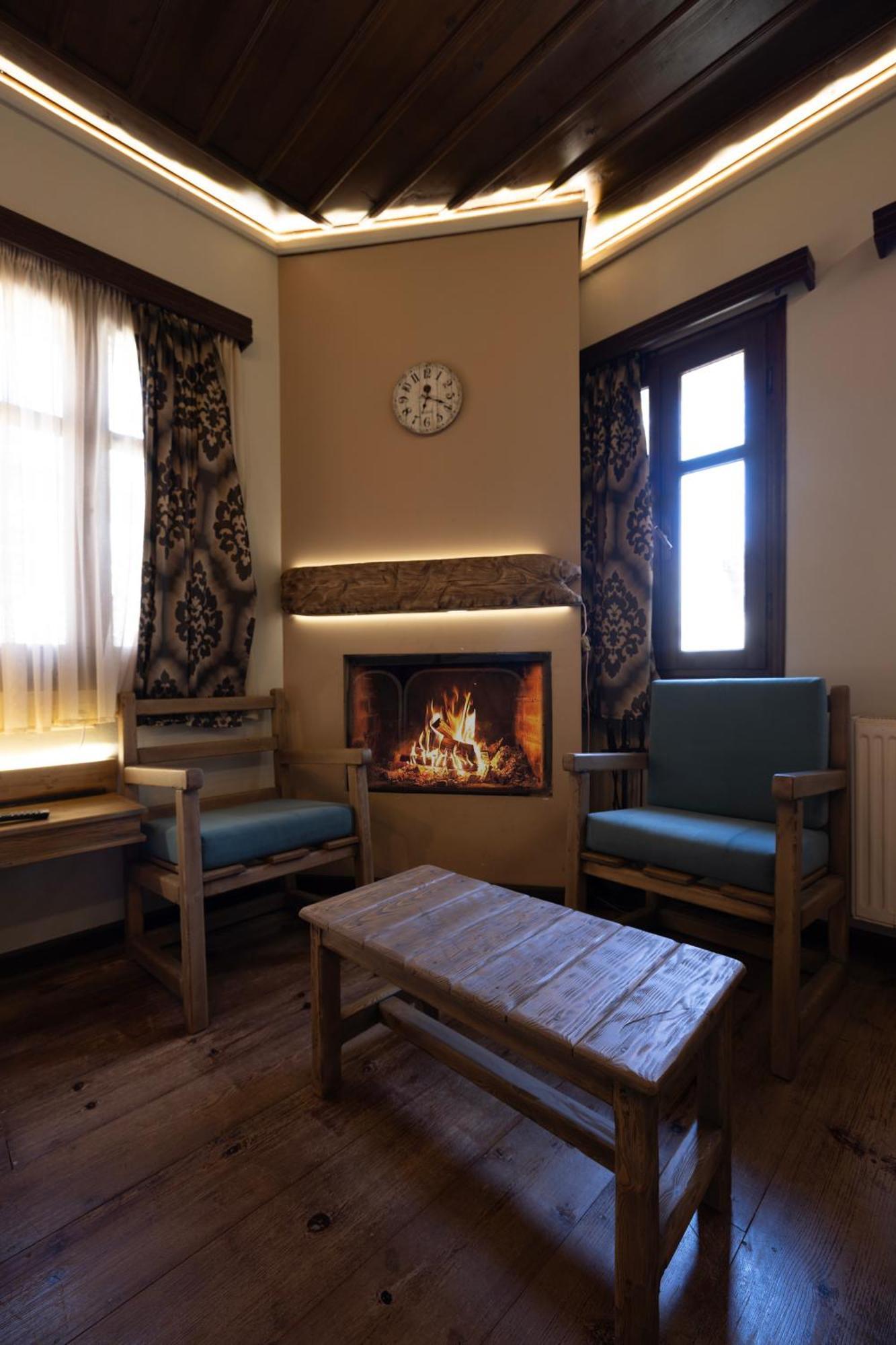 Matzato Aparthotel Monodendri Exterior photo